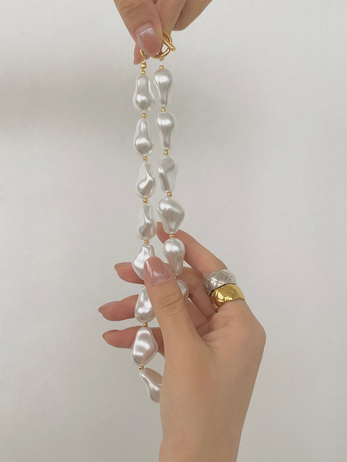 ATISSE LUMIÈRE – Collar de perlas orgánicas para mujer – Collar statement en marfil