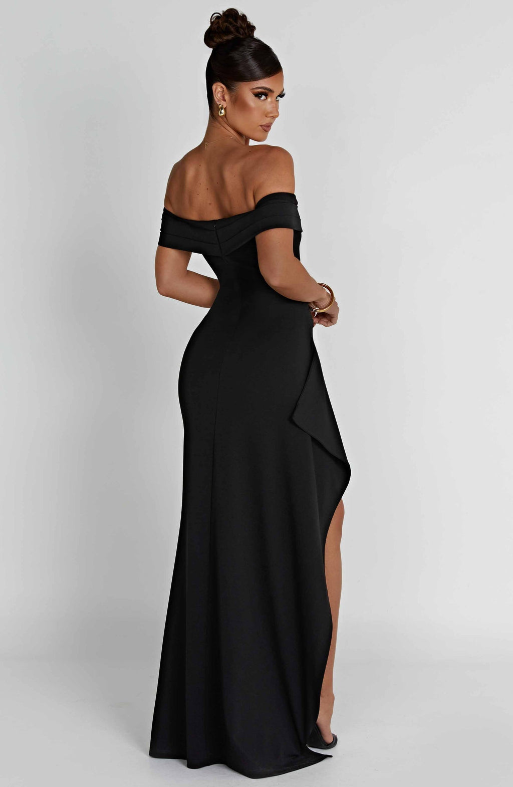 Belle | Bodycon Off-Shoulder Ruched Maxi Dress