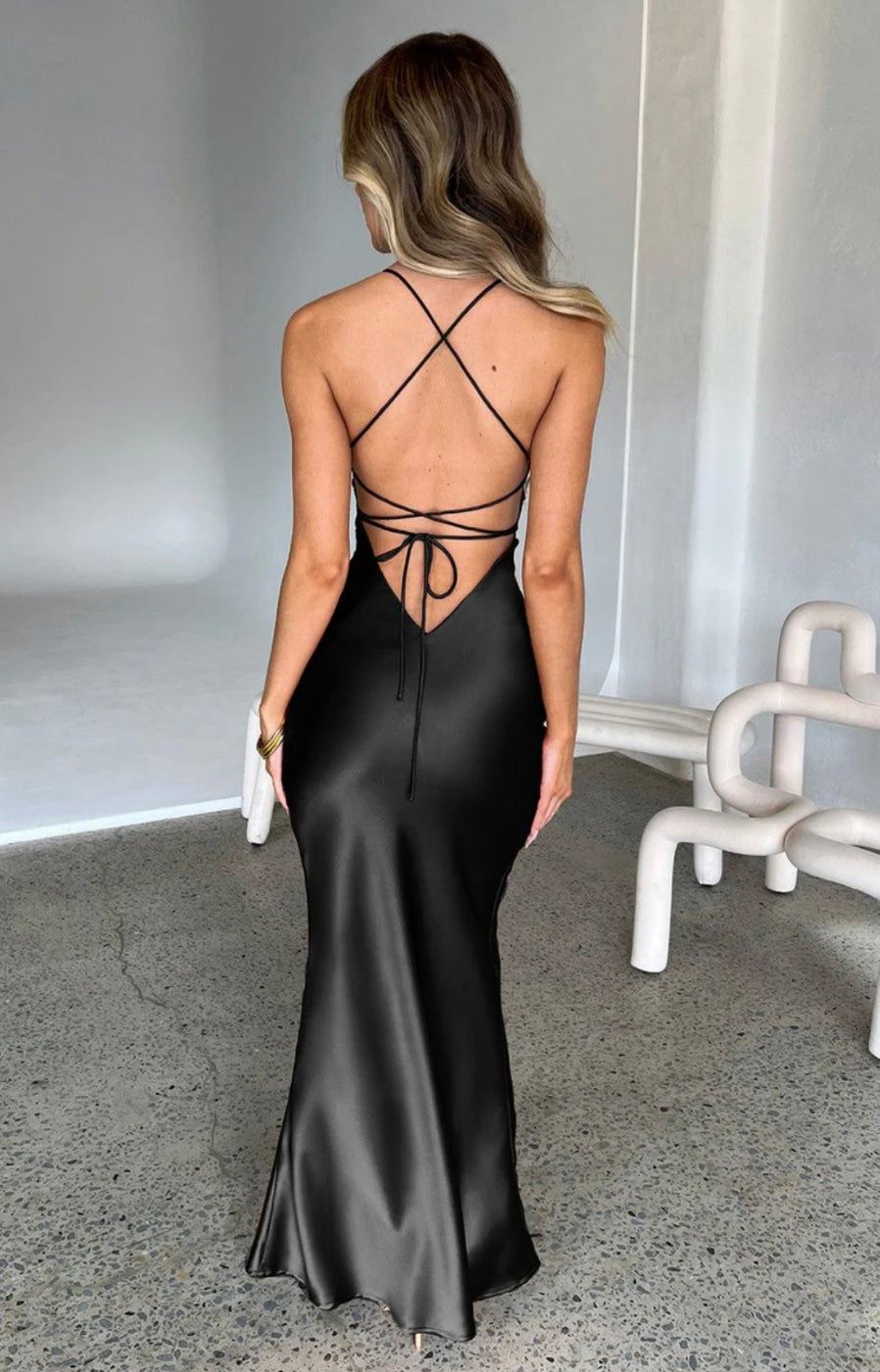 Macie | Fluida que roza el cuerpo - Vestido largo de escote corazón