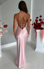 Macie | Fluida que roza el cuerpo - Vestido largo de escote corazón
